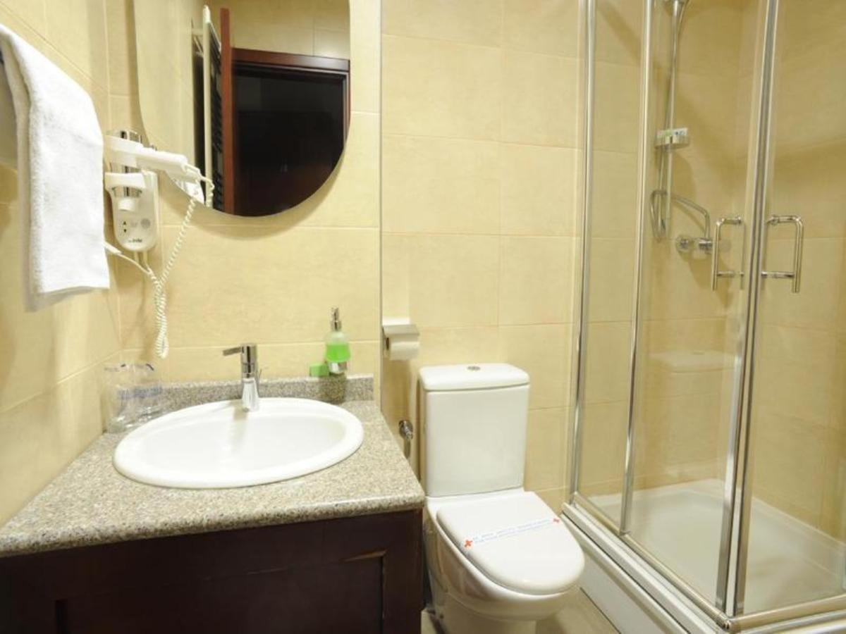 Hotel Vukov Most Nikšić 외부 사진